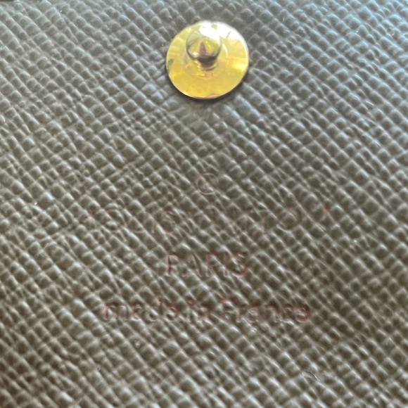 LV Damier Ebene Key Holder - Picture 6 of 6